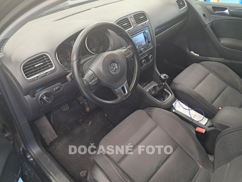 Volkswagen Golf 1.4 TSI 