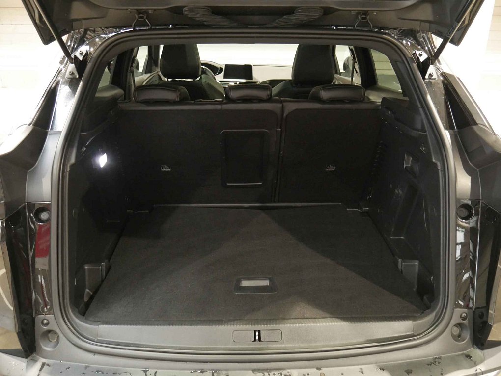 Peugeot 3008 2.0 HDi 
