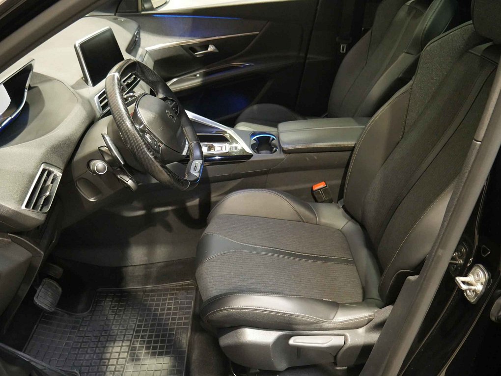 Peugeot 3008 2.0 HDi 