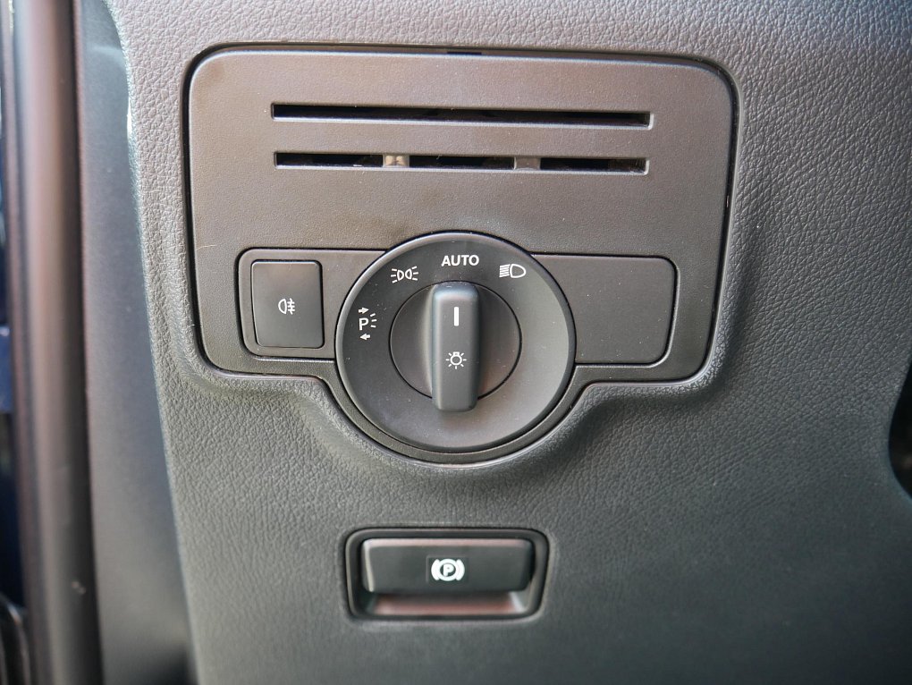 Mercedes-Benz Vito 1.6CDi  L2 8míst