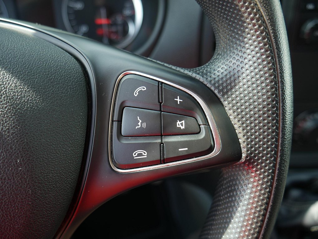 Mercedes-Benz Vito 1.6CDi  L2 8míst