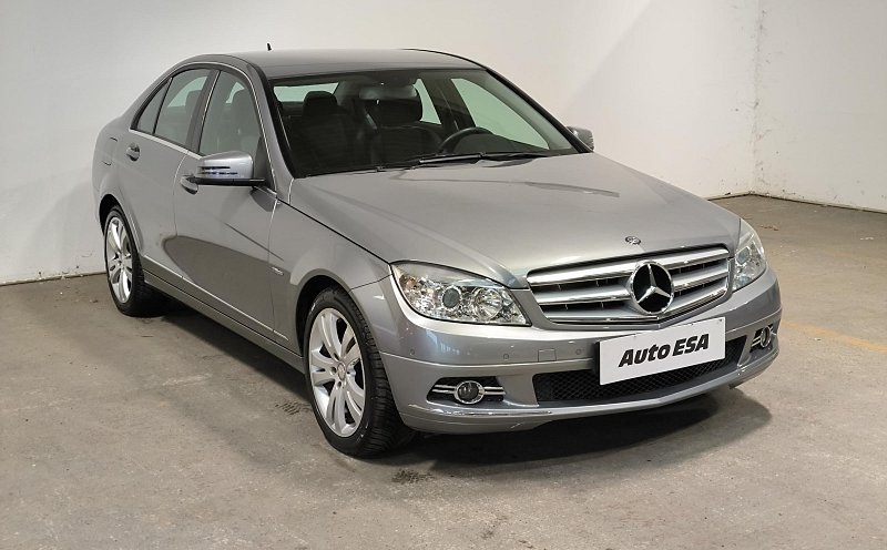 Mercedes-Benz Třída C 1.6 K  C180