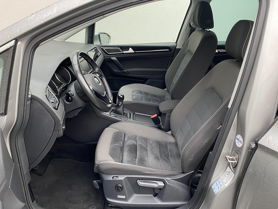 Volkswagen Sportsvan 1.4TSi Highline