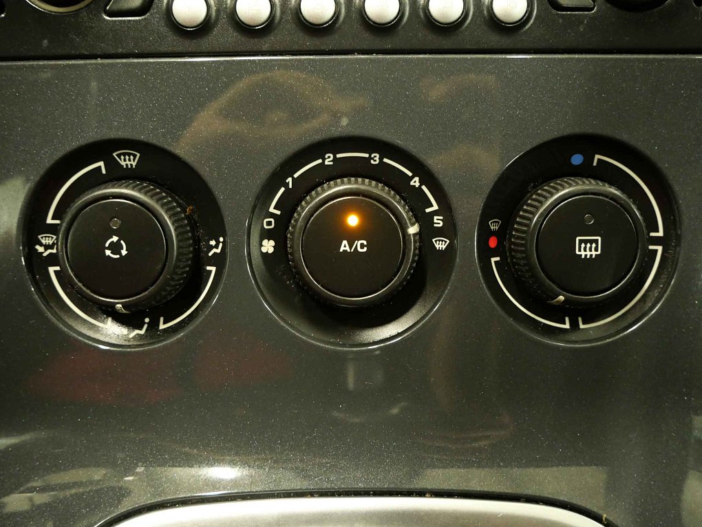 Peugeot 3008 1.6 HDi 