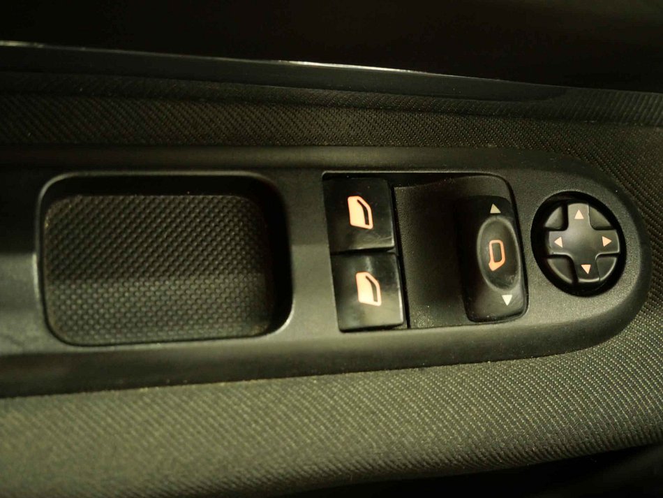Peugeot 3008 1.6 HDi 