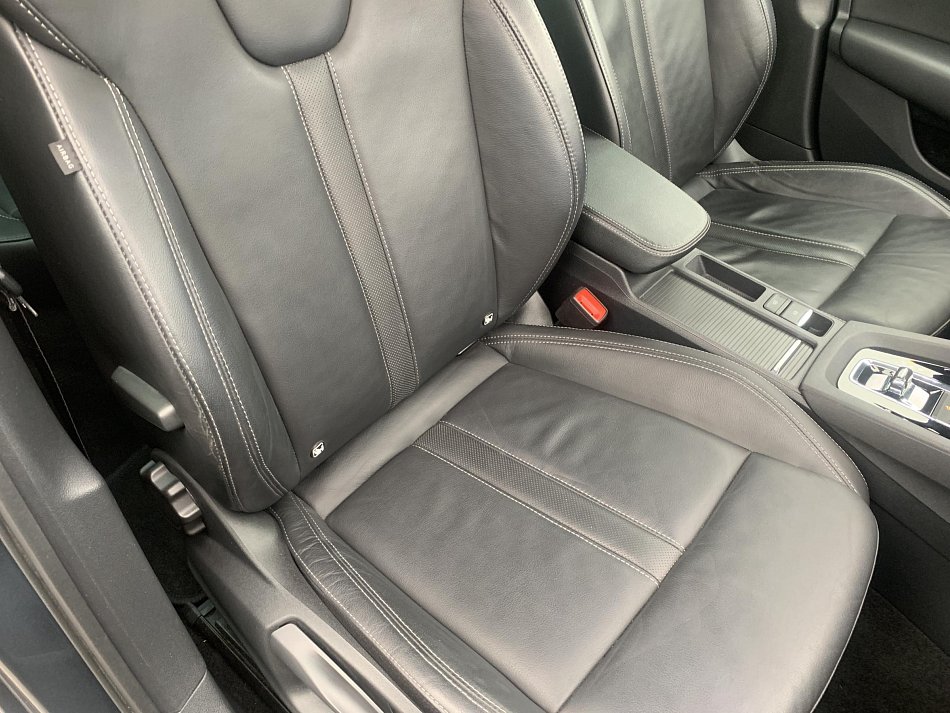 Škoda Octavia IV 2.0 TDI Style