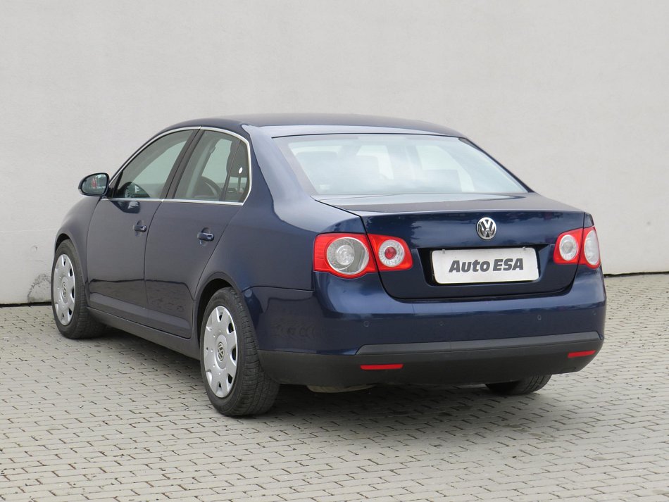 Volkswagen Jetta 2.0TDi 