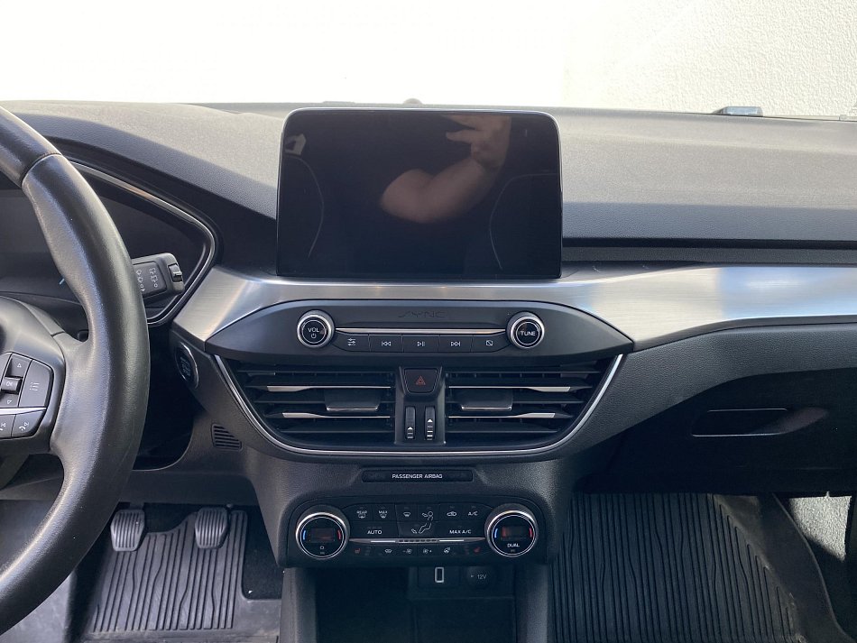 Ford Focus 1.5EB 