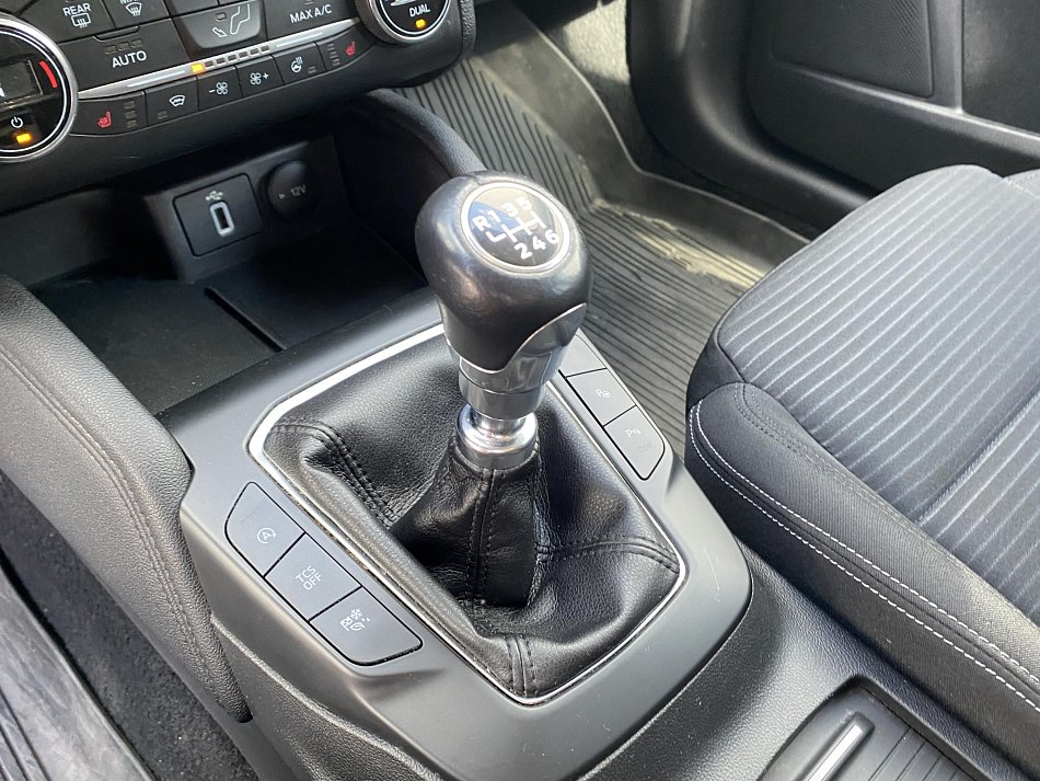 Ford Focus 1.5EB 