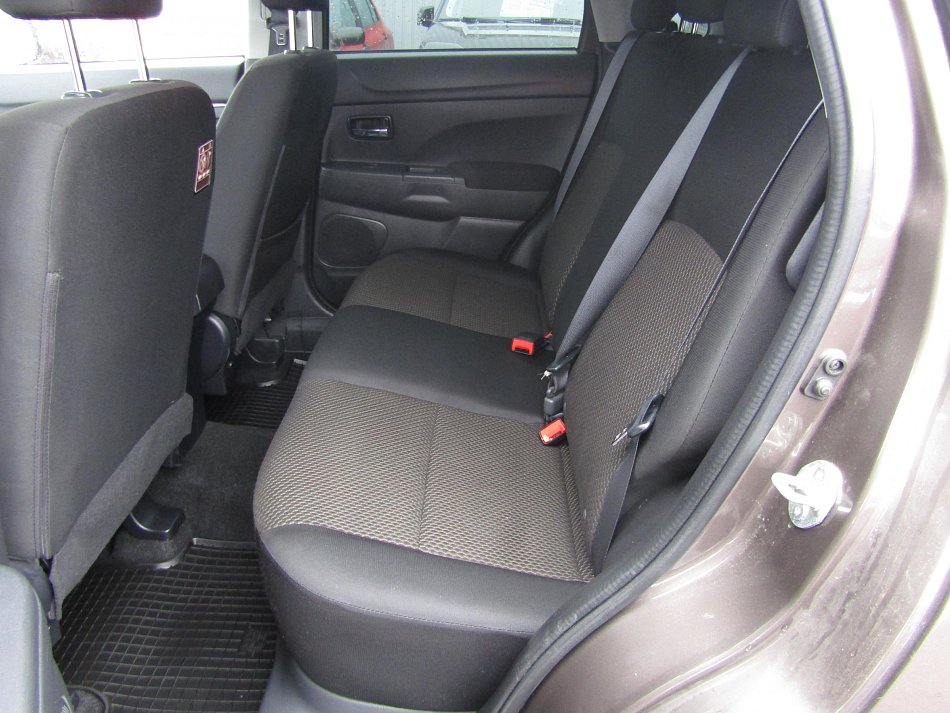 Mitsubishi ASX 1.6 MIVEC 