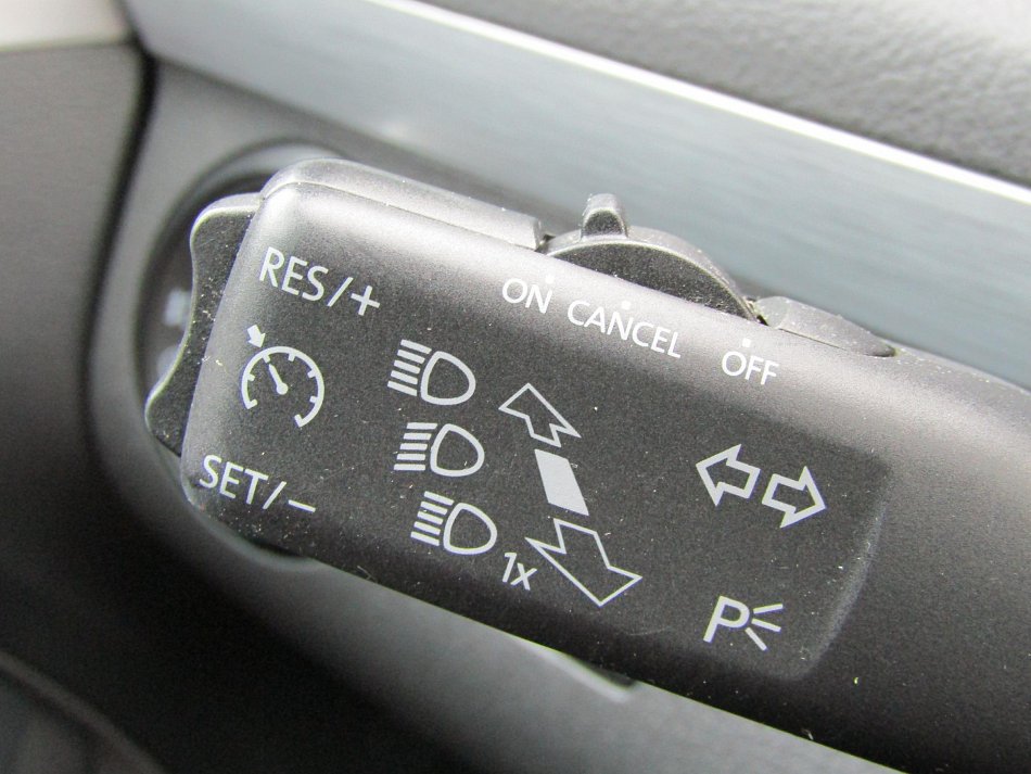 Volkswagen Touran 1.6 TDi 