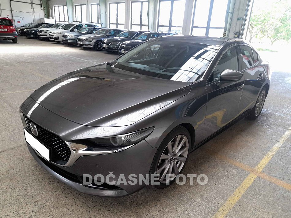 Mazda 3 2.0i 