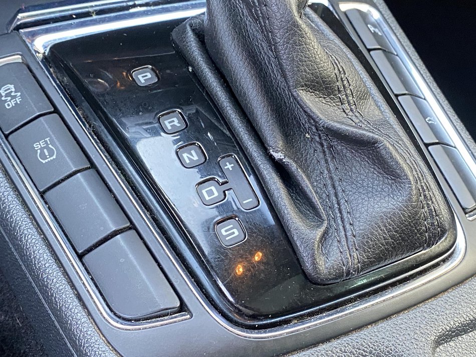 Škoda Superb II 2.0 TDi Elegance