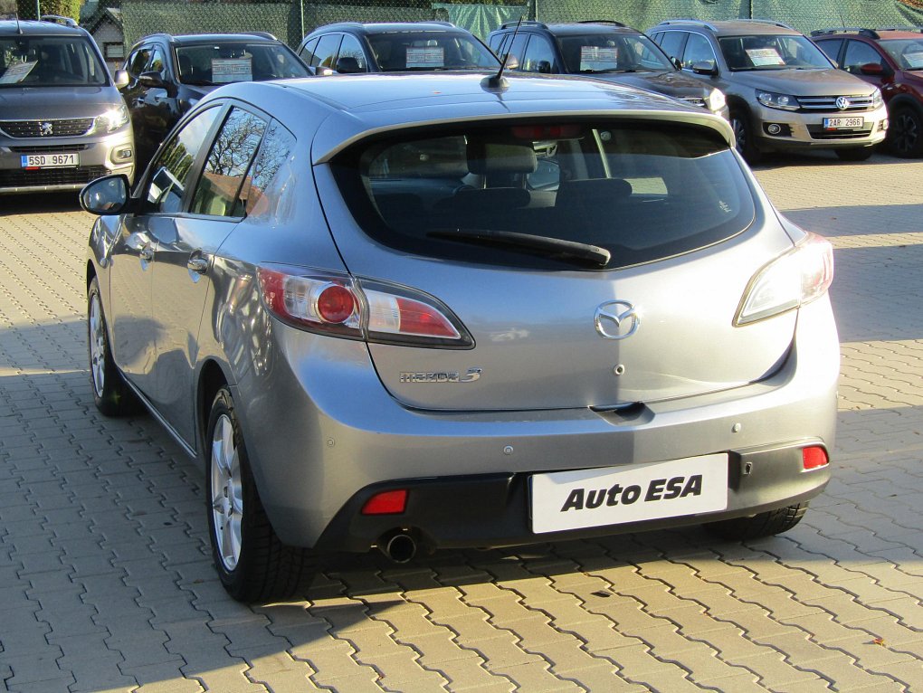 Mazda 3 2.0 i 