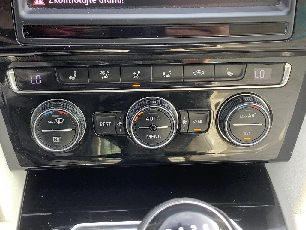 Volkswagen Passat 2.0 TDi Highline