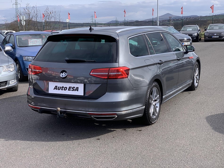 Volkswagen Passat 2.0 TDi Highline