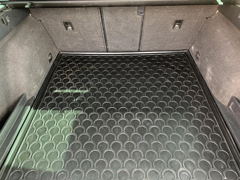 Volkswagen Passat 2.0 TDi Highline