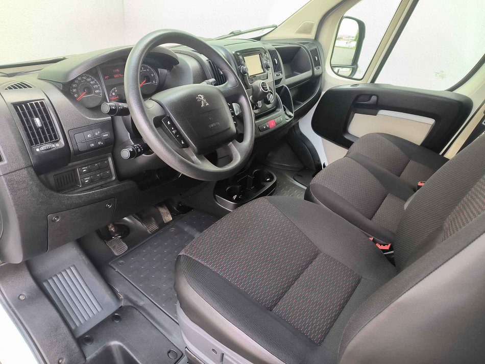Peugeot Boxer 2.0HDi  L4H3
