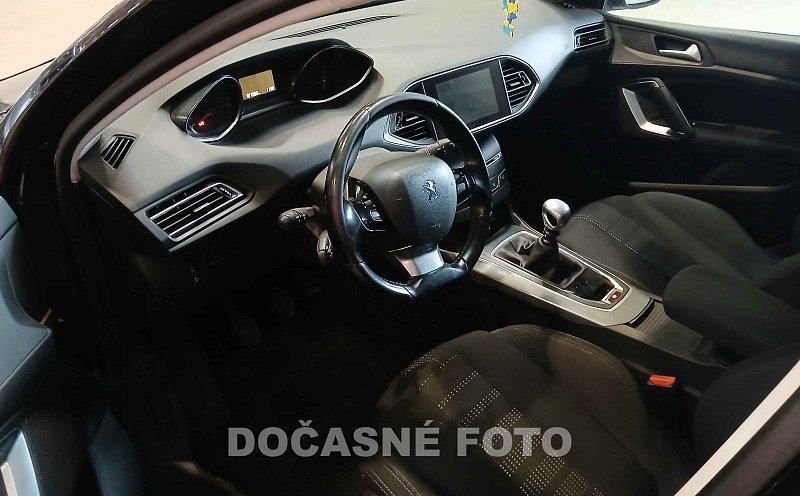 Peugeot 308 2.0 HDi 