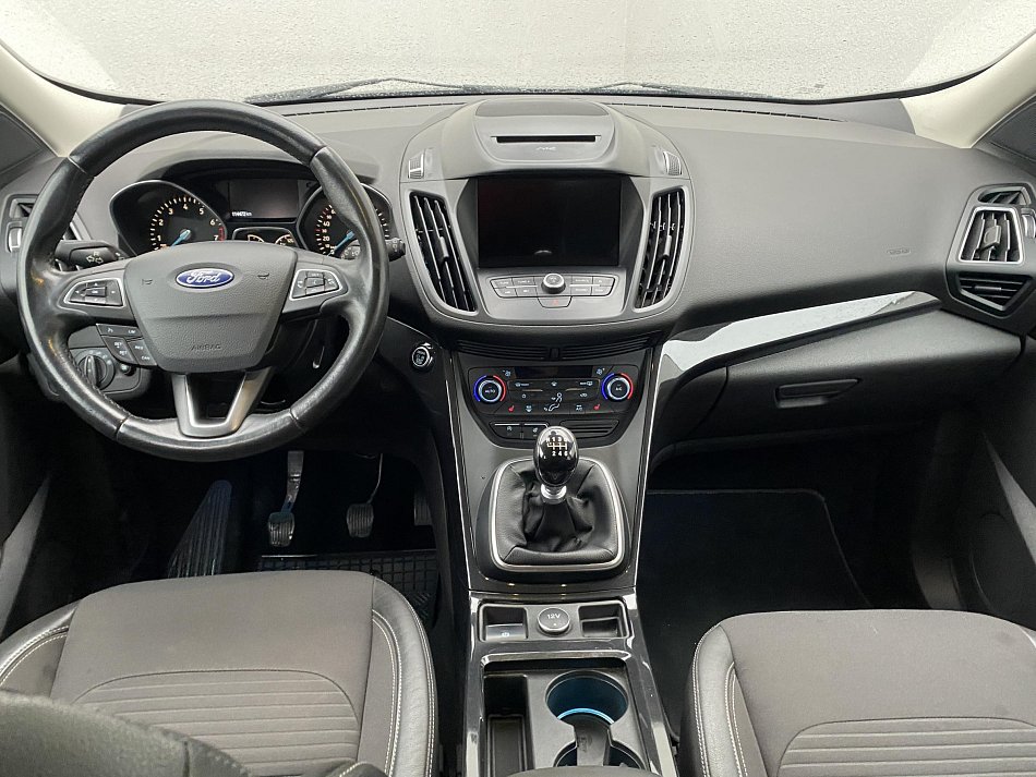 Ford Kuga 1.5 EB Titanium