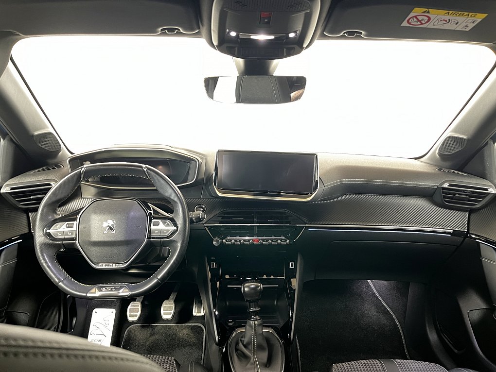 Peugeot 208 1.2 PT GT