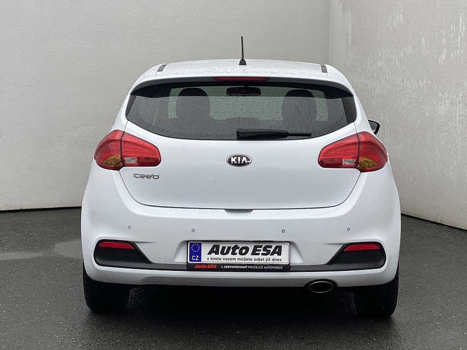 Kia Ceed 1.6 GDi Exclusive