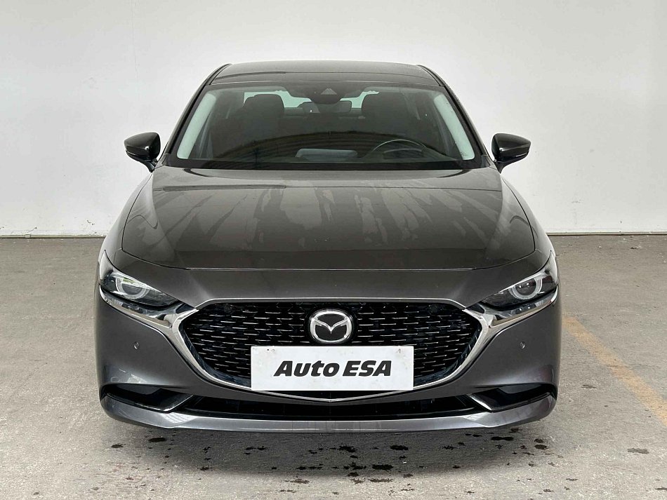 Mazda 3 2.0i 