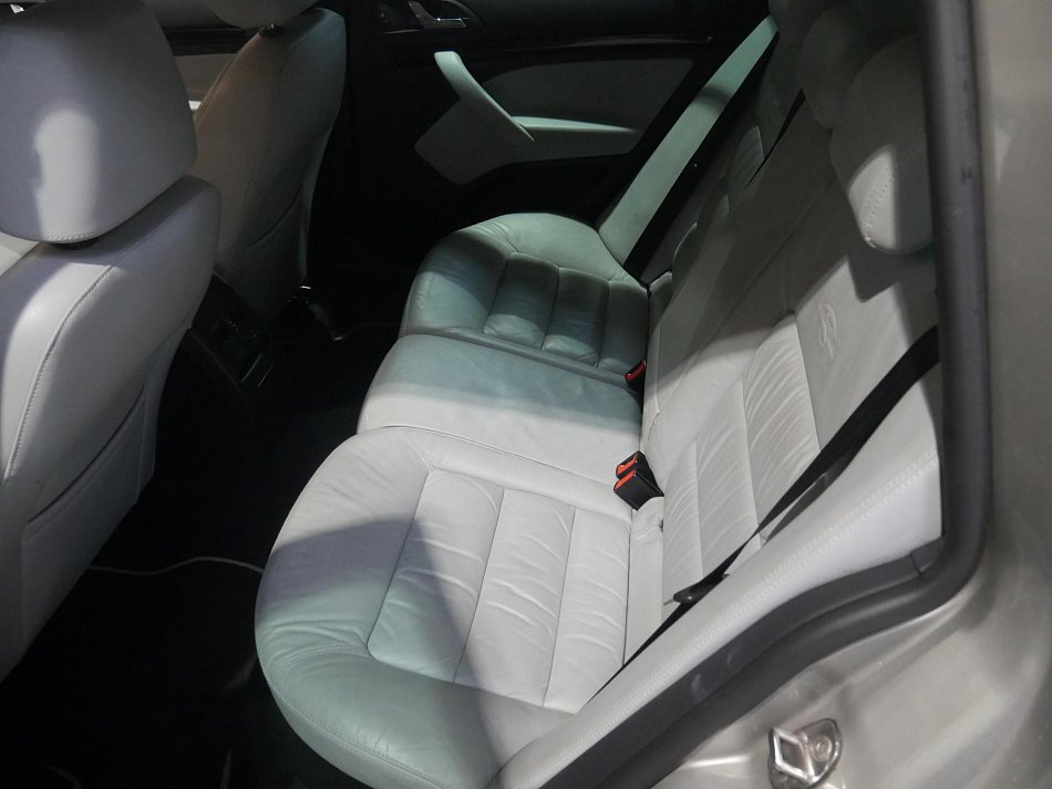 Škoda Octavia II 2.0 TDi  4x4