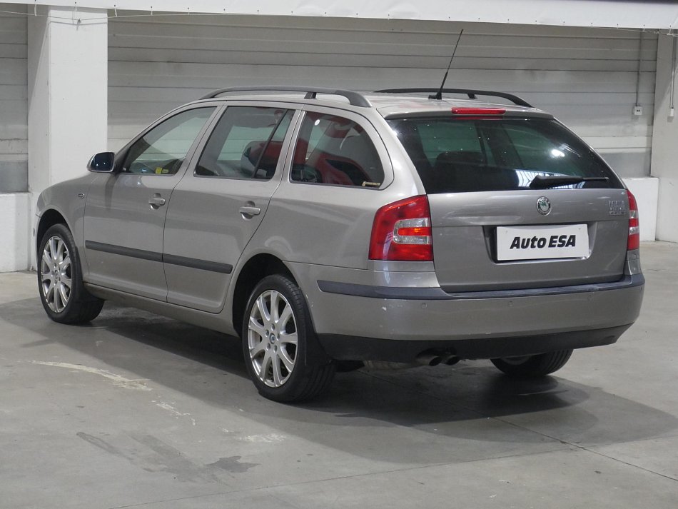 Škoda Octavia II 2.0 TDi  4x4