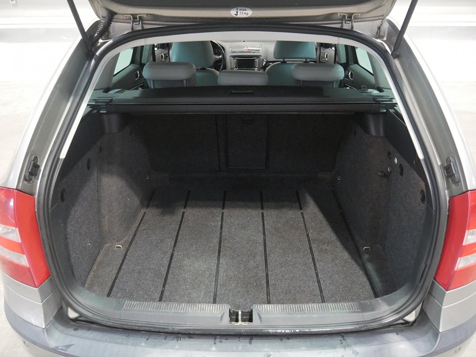 Škoda Octavia II 2.0 TDi  4x4