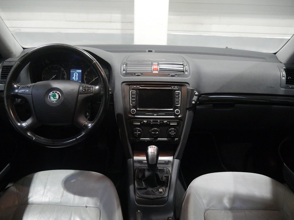 Škoda Octavia II 2.0 TDi  4x4