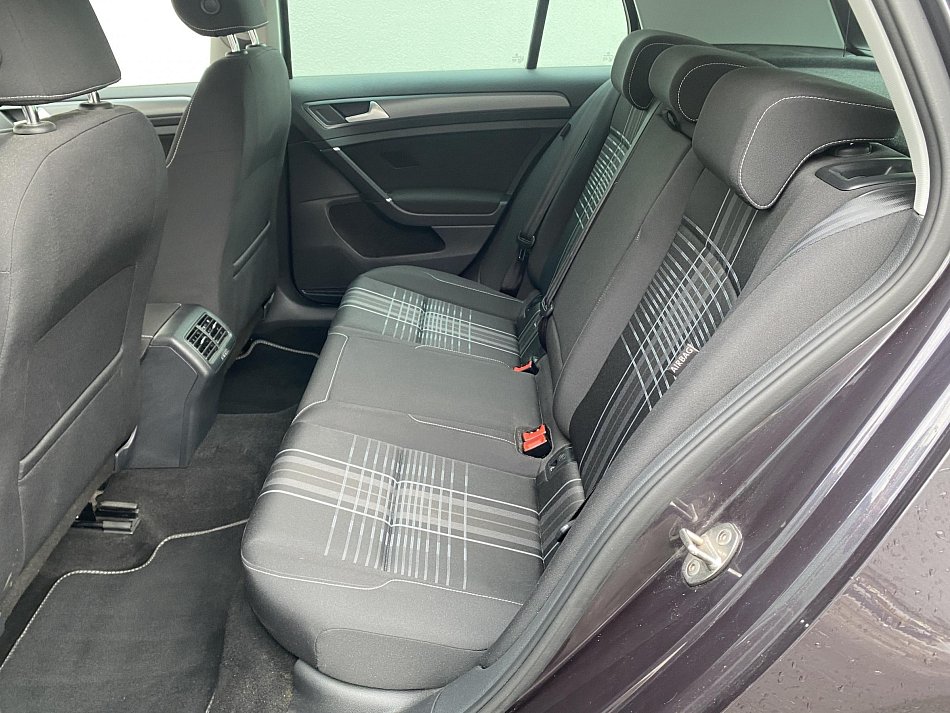 Volkswagen Golf 1.2 TSi Lounge