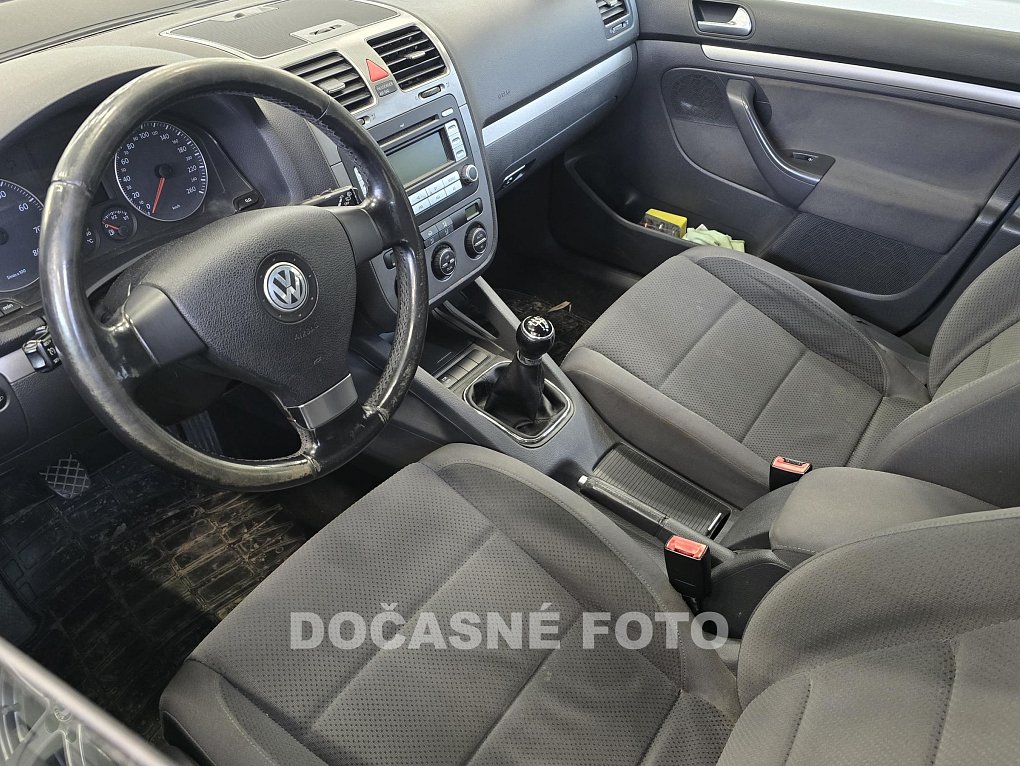 Volkswagen Golf 1.6i 