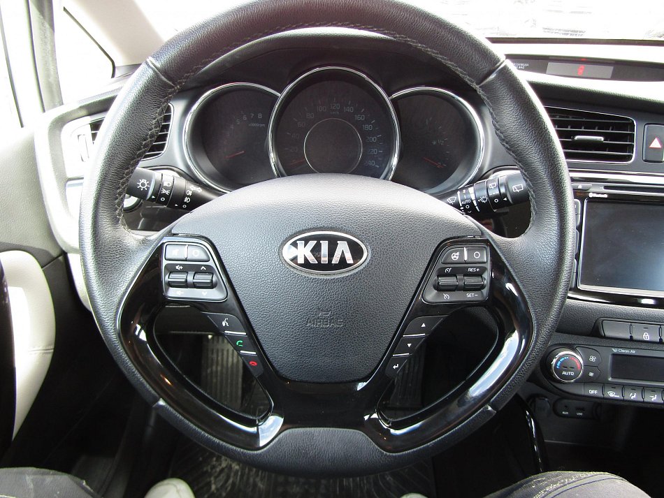 Kia Ceed 1.6 GDi 