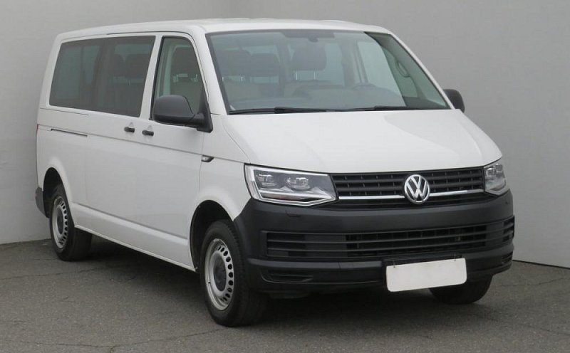 Volkswagen Transporter 2.0TDi  L2 9míst