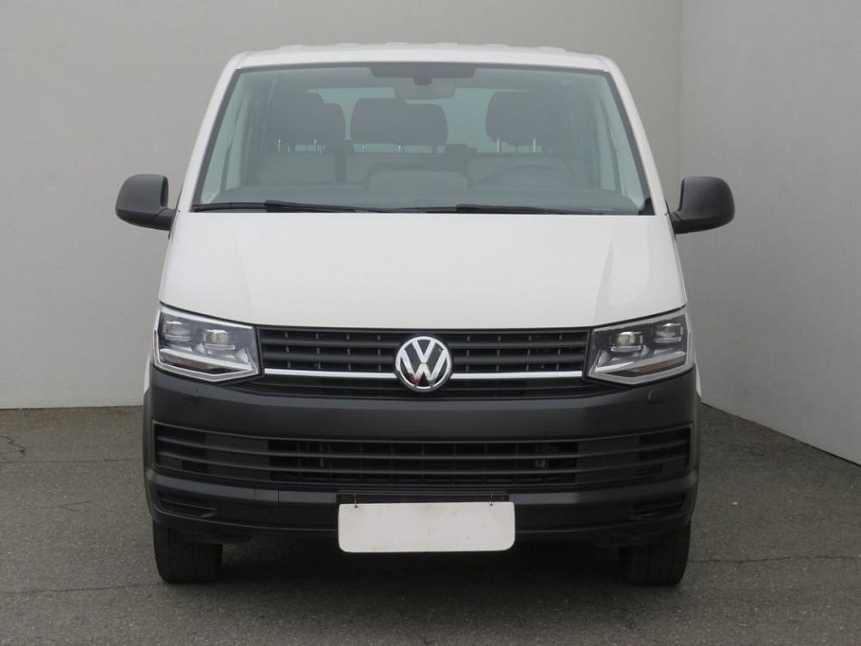 Volkswagen Transporter 2.0TDi  L2 9míst