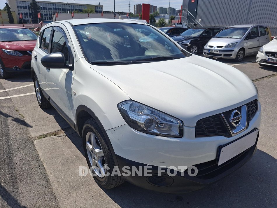 Nissan Qashqai 1.6i 