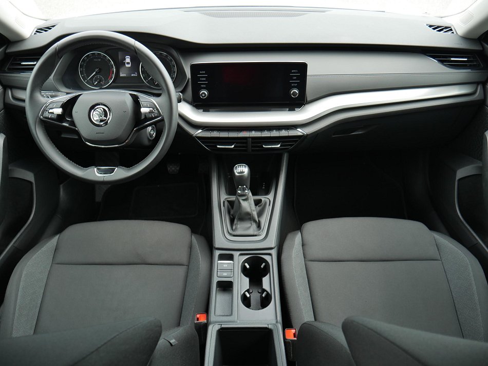 Škoda Octavia IV 2.0 TDi Active