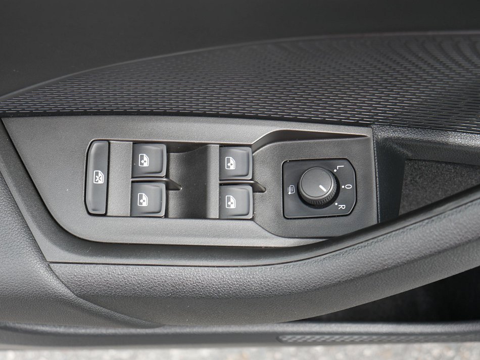 Škoda Octavia IV 2.0 TDi Active