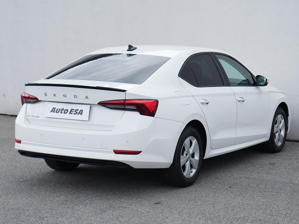 Škoda Octavia IV 2.0 TDi Active