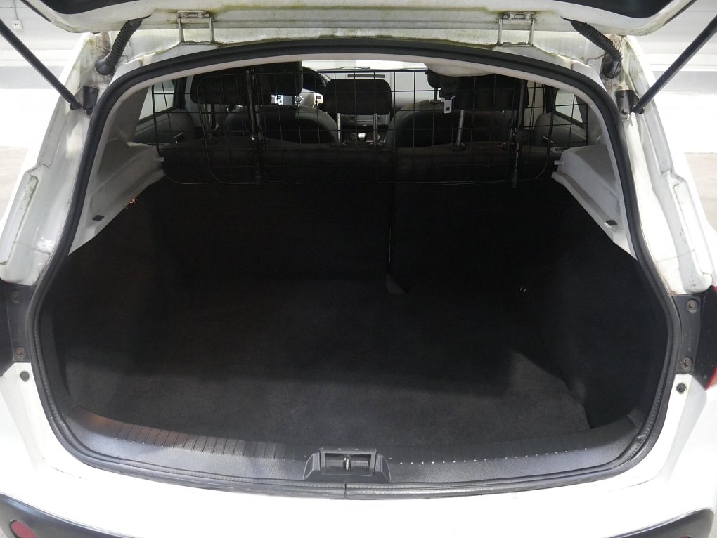 Nissan Qashqai 1.6i 
