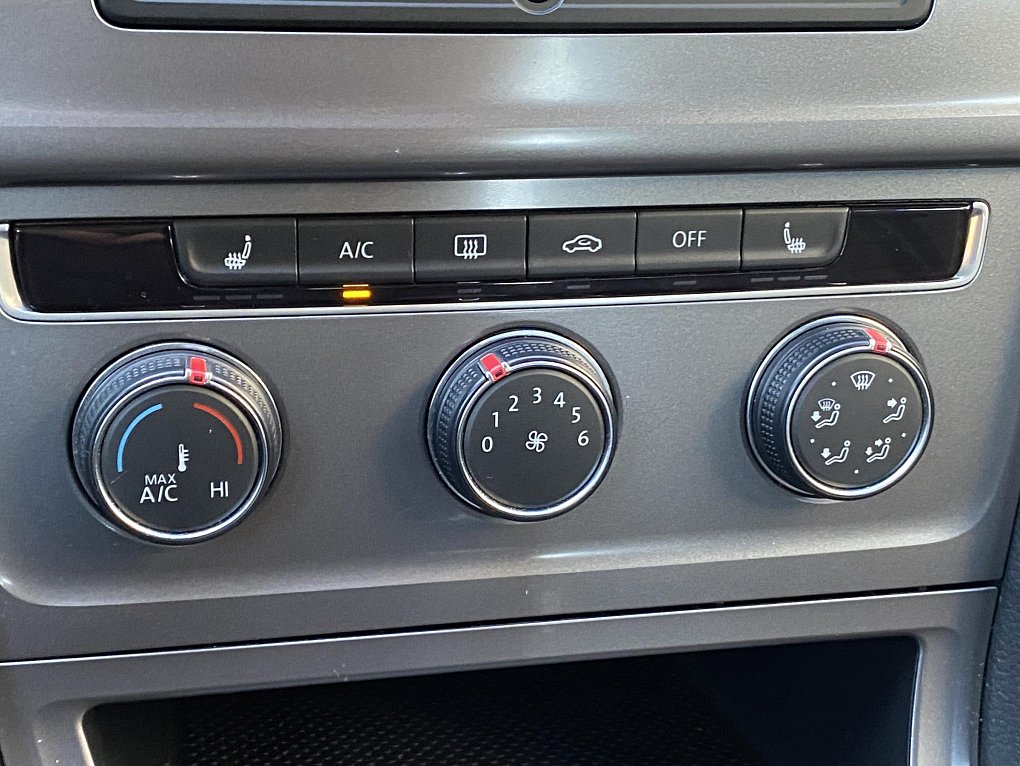 Volkswagen Golf 1.2TSi 