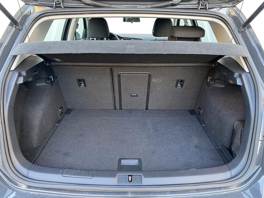 Volkswagen Golf 1.2TSi 