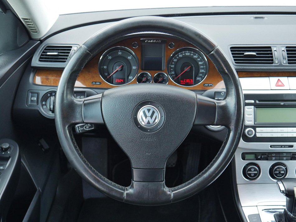 Volkswagen Passat 2.0 TDi 