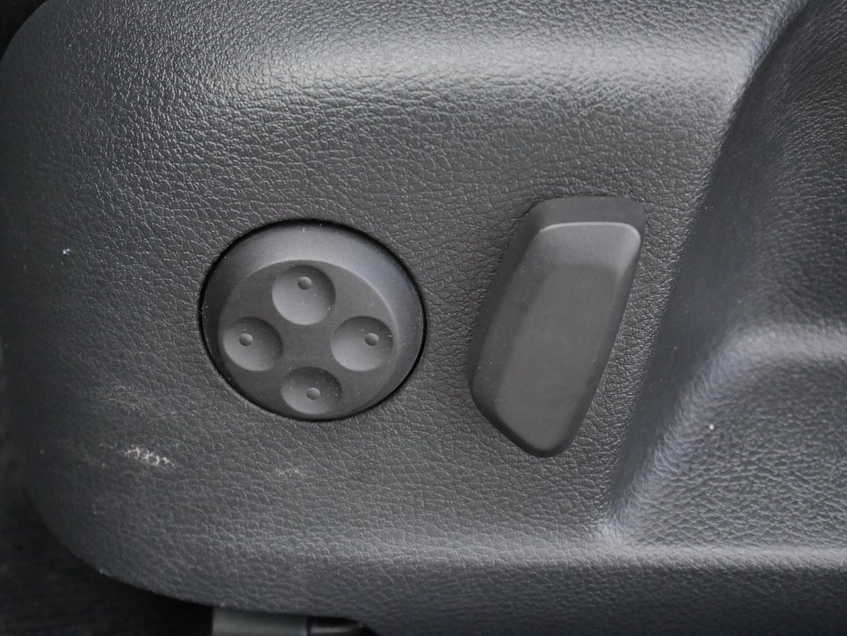 Volkswagen Passat 2.0 TDi 