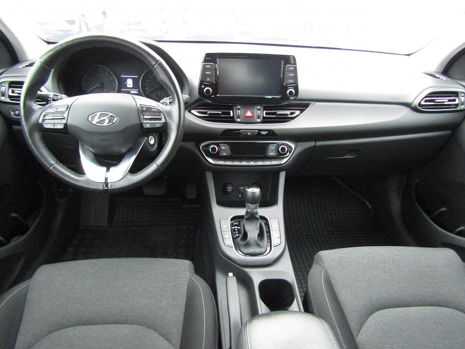 Hyundai I30 1.5T-GDi Smart