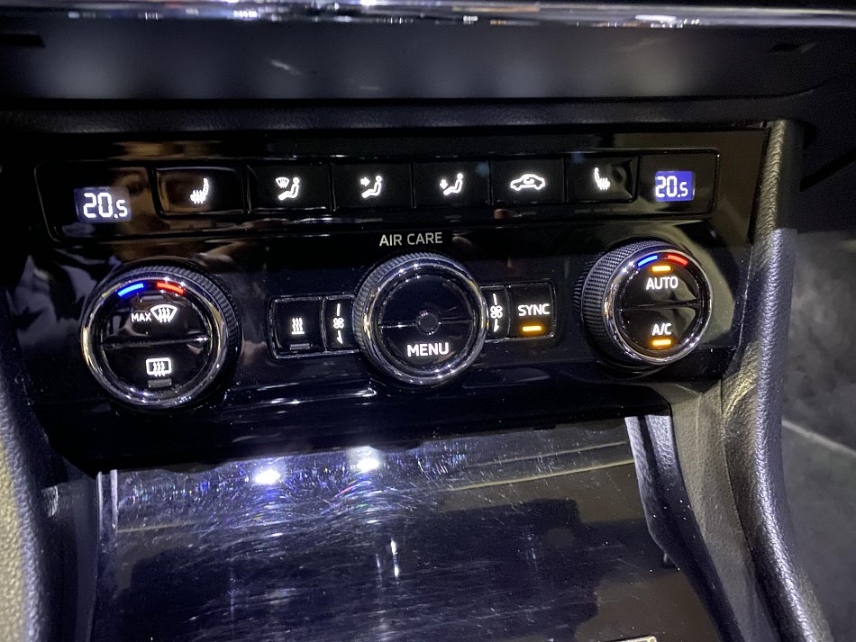 Škoda Superb III 1.4TSi 