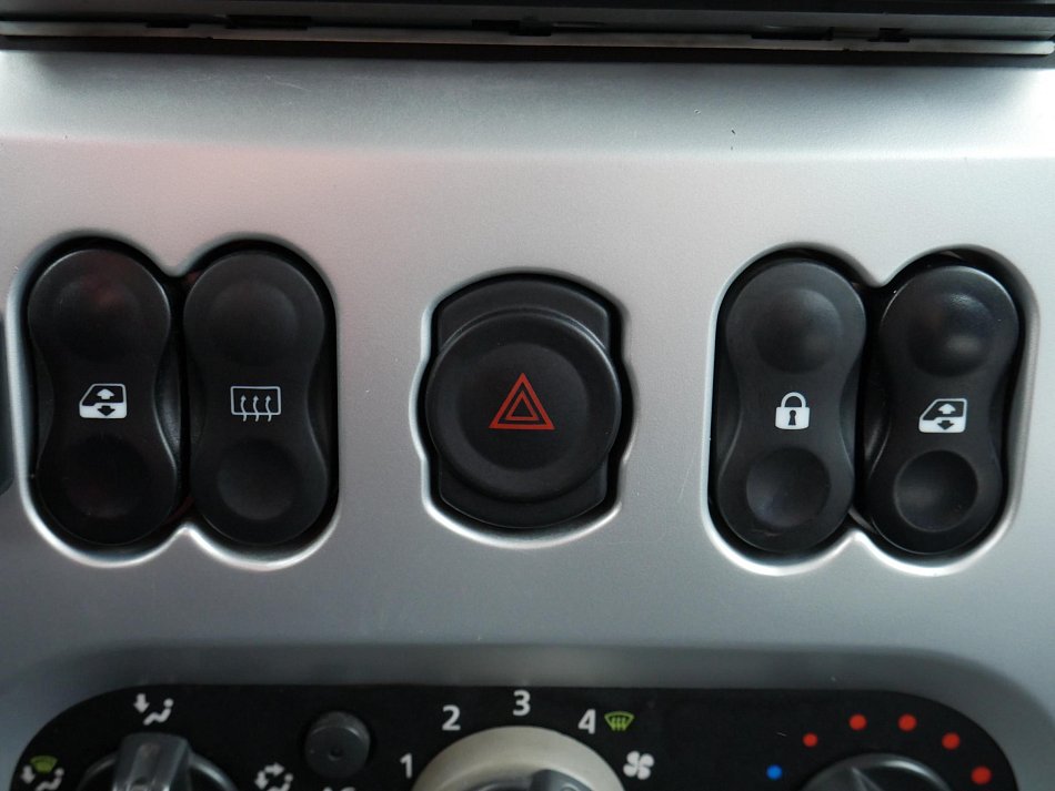 Dacia Logan 1.6i + LPG 