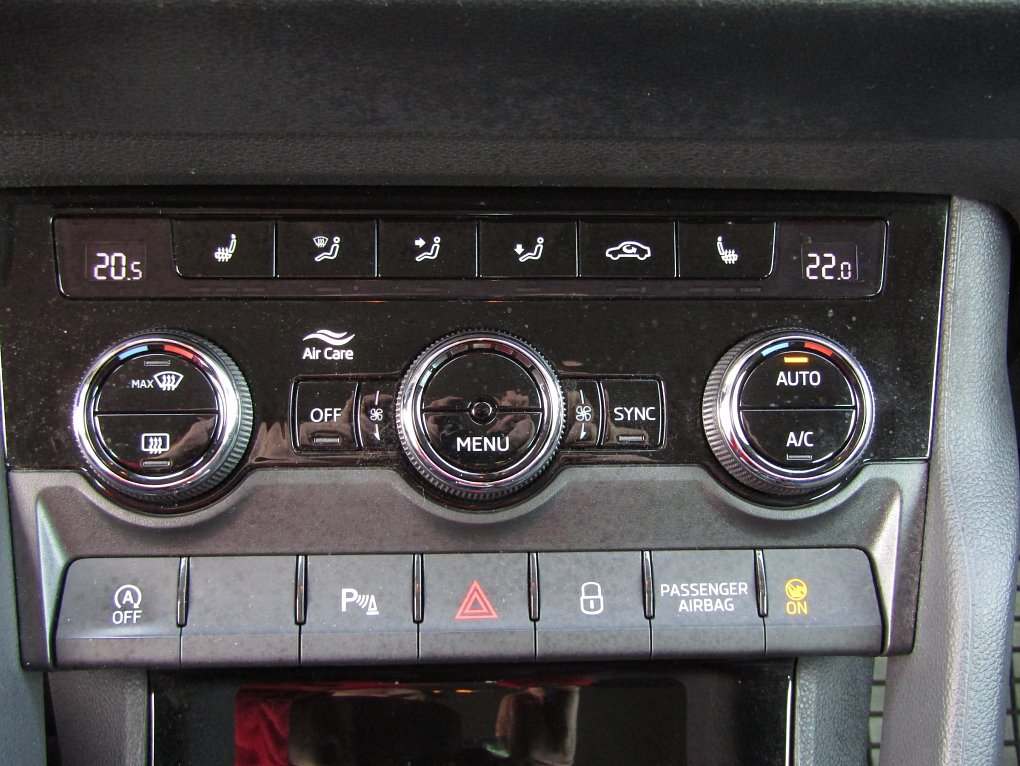 Škoda Karoq 1.5 TSi Style