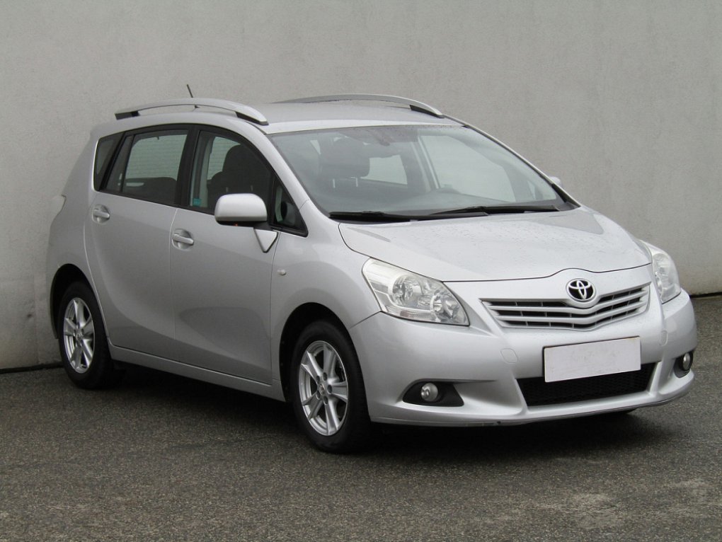 Toyota Verso 2.2 D-CAT 
